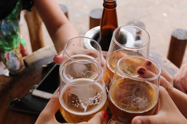 Нутрициолог Ковылкина: минимум два дня в неделю алкоголь не следует пить совсем
