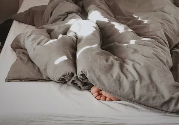 Температура воздуха в спальне 20-25 градусов делает сон наиболее качественным