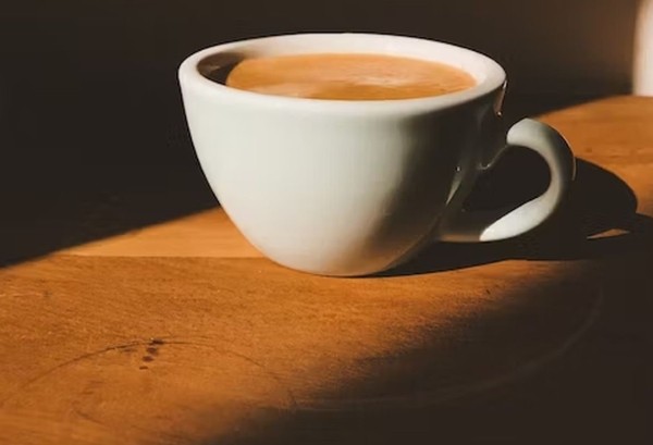 Диетолог Жаровская предупредила об опасности привычки завтракать лишь чашкой кофе