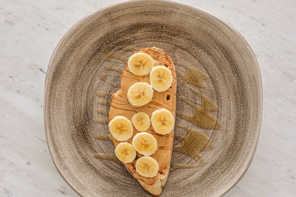 Диетолог предупреждает, что употребление  бананов на завтрак - плохая идея для здоровья