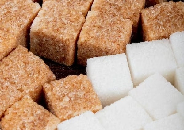 Диетолог Садовская посоветовала не бояться сахара в составе полезных продуктов
