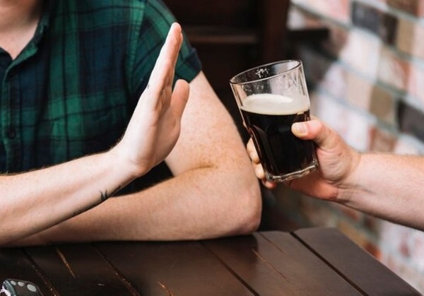 Отказ от алкоголя на месяц помогает значительно улучшить работу головного мозга