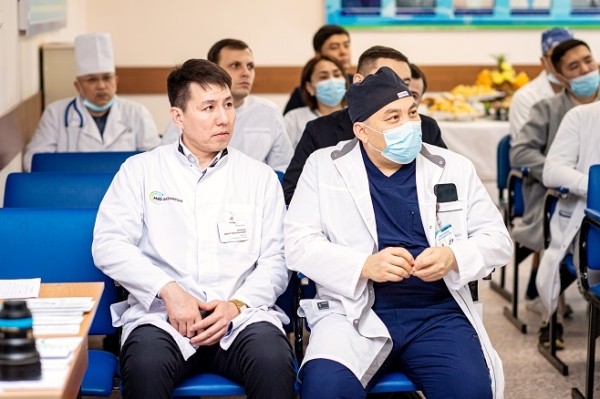 Эксперты обсудили различия в диагностике рака легкого в России и Казахстане