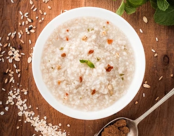 &laquo;Ведут к ожирению и диабету&raquo;: врач назвал вредные утром каши